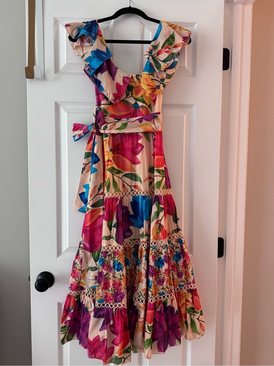 FARM Rio Dresses & Skirts - FARM Rio "Mary's Garden" Frilled Top Midi Dress.
